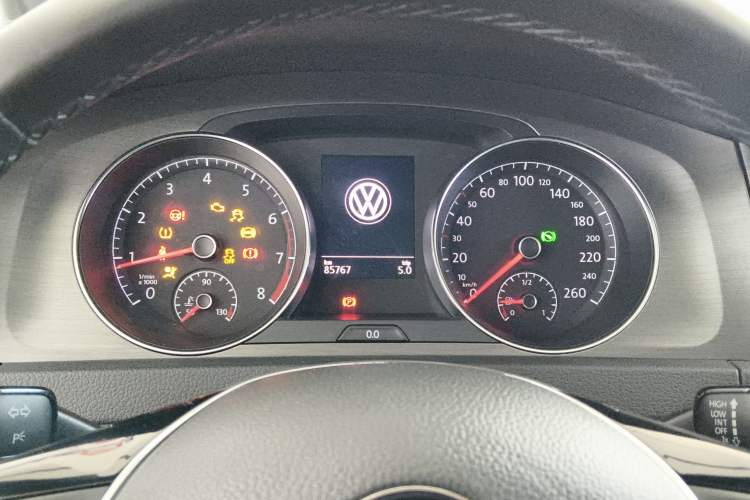 Used Volkswagen Golf 2016 230TSI Automatic Luxury Version