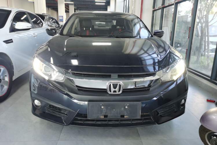 Used Honda Civic 2016 180TURBO CVT Comfort Version
