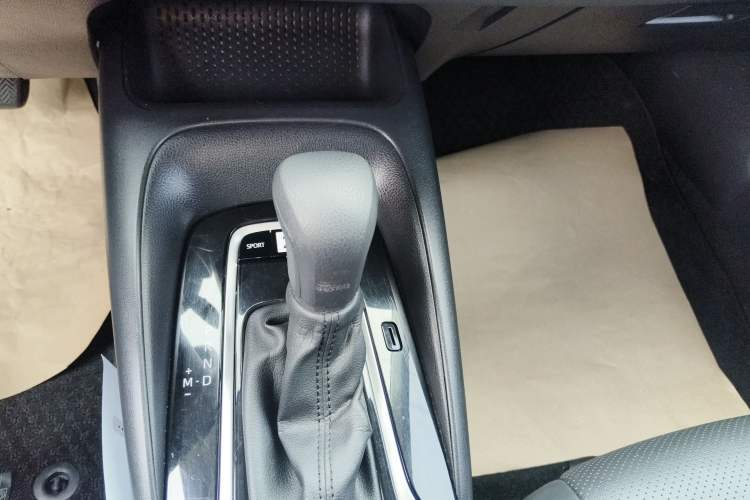 Used Toyota Corolla 2021 TNGA 1.5L CVT Pioneer Edition
