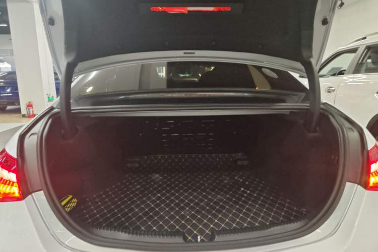 Used Mercedes-Benz C-Class 2023 Restyled C 260 L Sport Edition