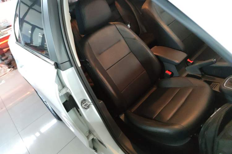 Used Volkswagen Bora 2017 1.6L Automatic Fashion Model