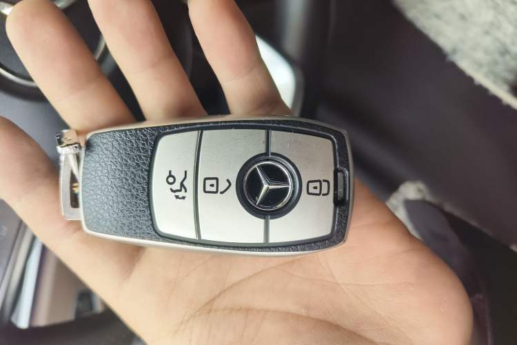 Used Mercedes-Benz E-Class 2019 E 200 L Sport Edition
