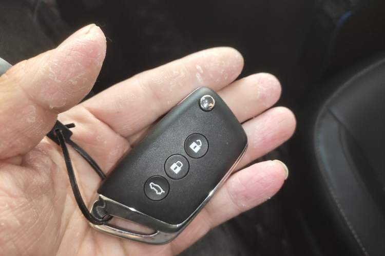 Used Baojun KiWi EV 2021 Designer Ternary Lithium
