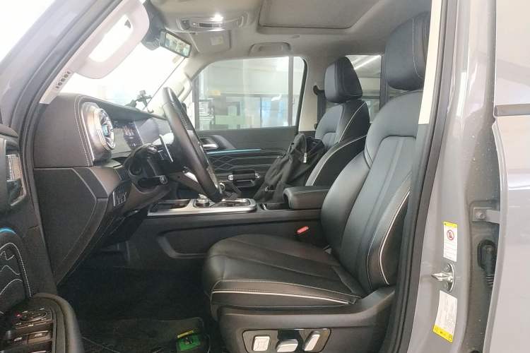 Used Tank 300 New Energy 2024 Hi4-T
