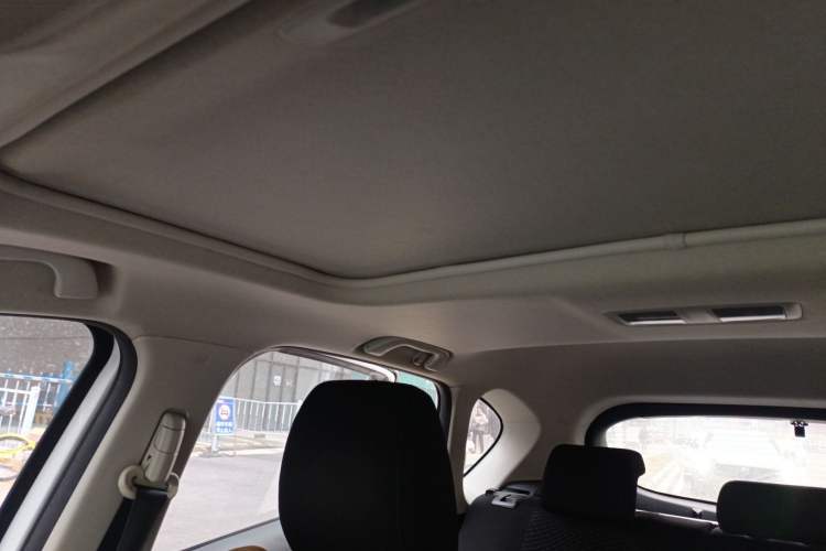 Used Mazda CX-5 2015 2.0L Automatic Two-Wheel Drive Urban Version