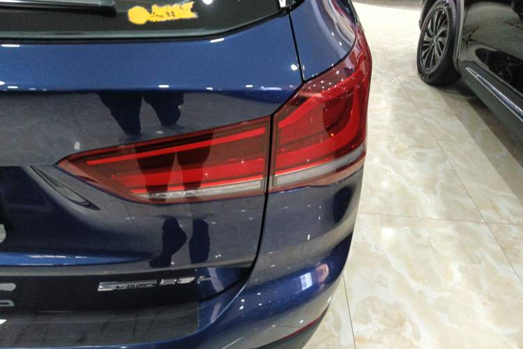 Used BMW X1 2020 sDrive25Li Leading Model
