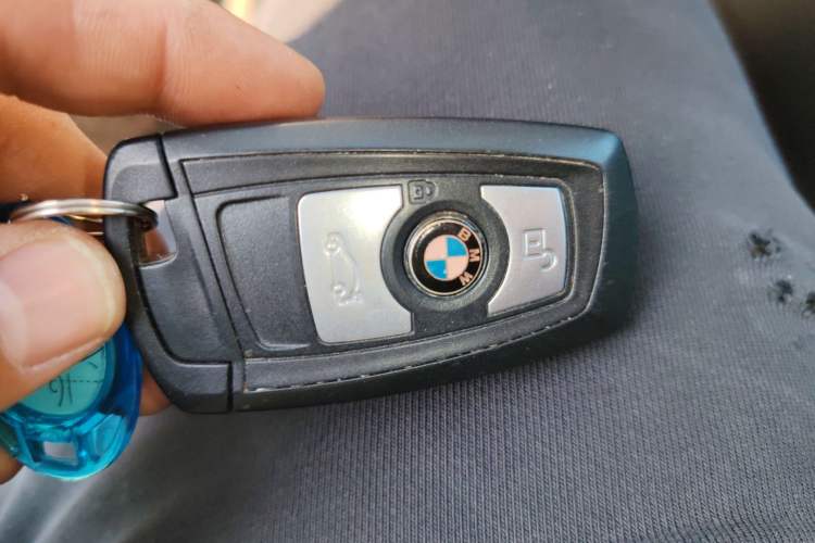 Used BMW 3 Series 2016 320Li Fashion Model
