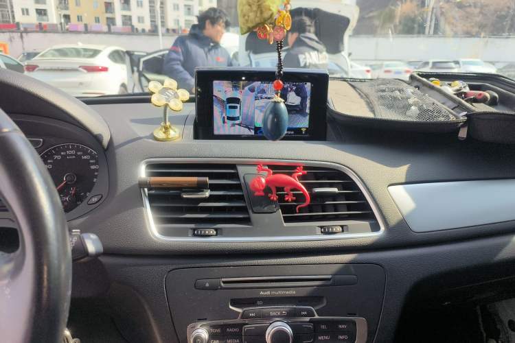 Used Audi Q3 2017 30 TFSI Fashion Model
