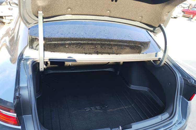 Used Geely Auto Preface 2025 Dongfang Yao 2.0TD Moonlight Edition
