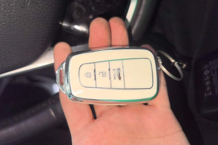 Used Toyota Avalon 2023 2.0L Luxury Edition
