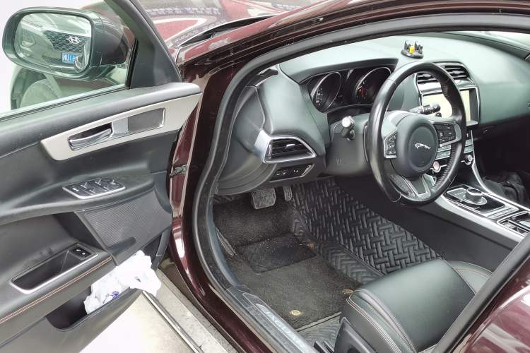 Used Jaguar XEL 2019 2.0T 200 PS Luxury Edition
