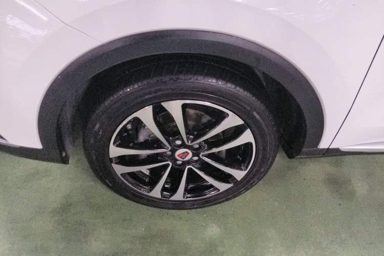 Used Roewe RX3 2020 1.6L CVT 4G Connected Ultra-Cool Flagship Edition
