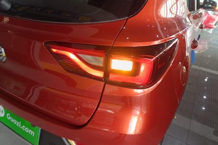 Used MG ZS 2018 1.5L Automatic Luxury Edition China V Standard
