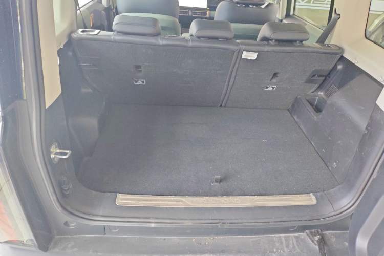 Used  03 2024 501km Two-Wheel Drive Long-Range Yuechao Edition
