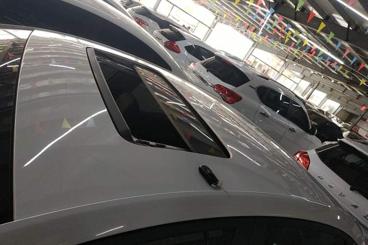 Used Chevrolet Monza 2022 320 Automatic Enjoyment Sunroof Version
