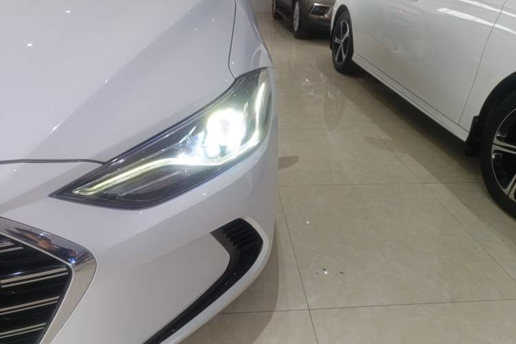 Used Hyundai Elantra 2020 1.4T Dual-Clutch Xuan Dong · Dynamic Version
