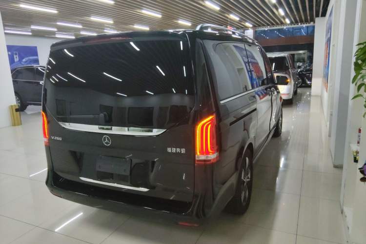 Used Mercedes-Benz V-Class 2020 V 260 Prestige Edition
