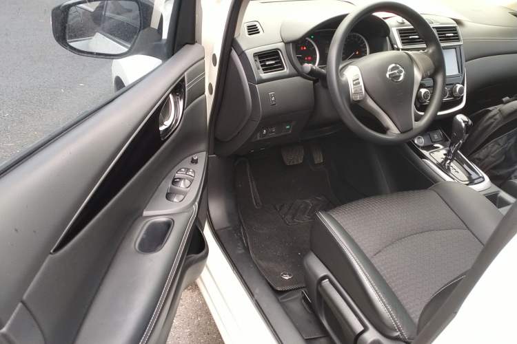 Used Nissan Tiida 2016 1.6L CVT Smart Drive Edition
