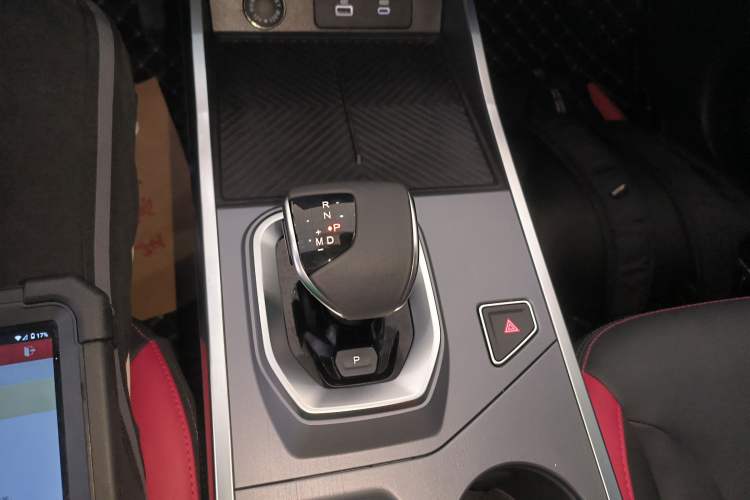 Used JETOUR Dashing 2025 1.5T DCT Youth UP
