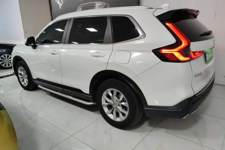 Used Honda CR-V 2023 240TURBO Two-Wheel-Drive Luxury Version 5 Seats
