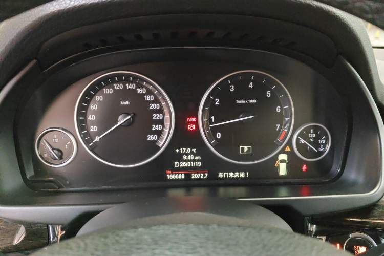 Used BMW X5 2013 xDrive35i U.S. specification
