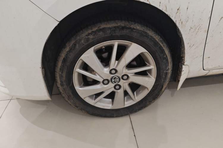 Used Toyota YARiS L 2017 1.5E CVT Dynamic Edition
