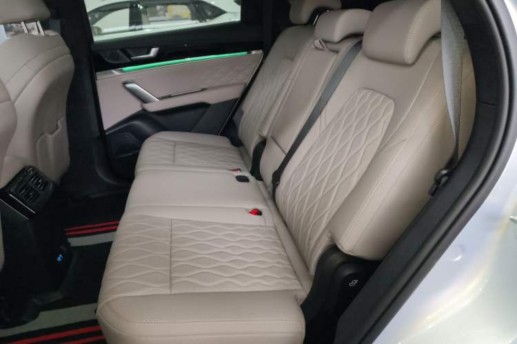 Used BYD Tang New Energy 2025 Model Smart Drive Version DM-i 175KM Deluxe Version