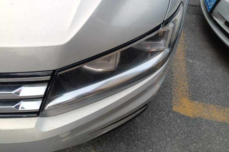 Used Volkswagen Tiguan L 2018 330TSI Automatic Two-Wheel Drive Luxury Edition
