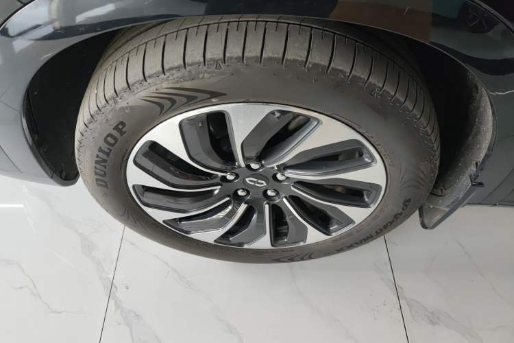 Used Hima AITO M7 2024 1.5T Rear-Drive Plus Version 6 Seats
