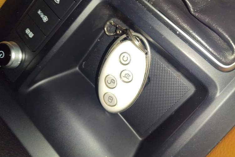 Used BYD Song MAX 2019 1.5T Manual Smart Connect Ruiyi Model 6 Seats China V Standard