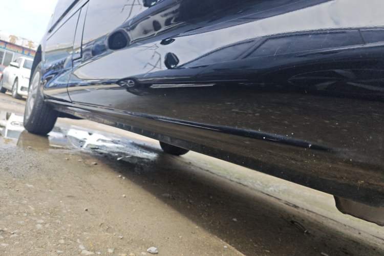 Used FORTHING Lingzhi 2023 M5L 1.6L Base Model 7 Seats
