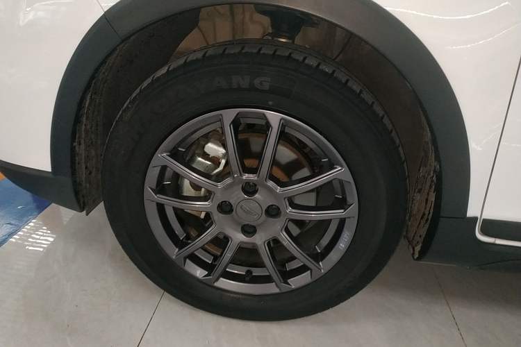 Used Geely Auto Vision X3 2021 PRO 1.5L CVT Deluxe Model
