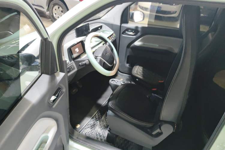 Used Wuling Hongguang MINIEV 2021 Macaron Premium Model – Lithium Iron Phosphate
