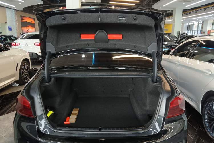 Used BMW 5 Series 2020 530Li Luxury Edition M Sport Package