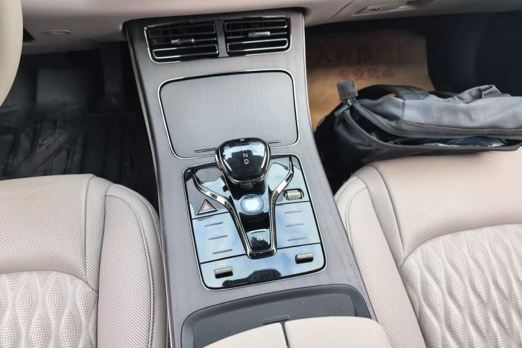 Used BYD Han 2025 EV Intelligent Driving Edition 701KM LiDAR Flagship Model