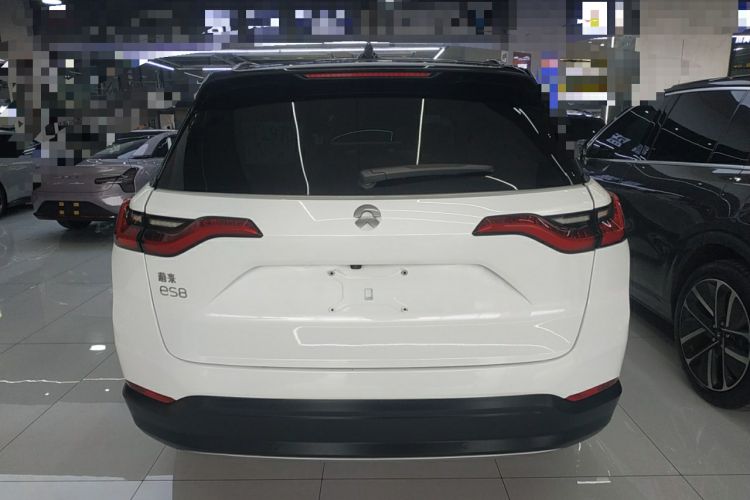 Used Nio ES8 2018 355 km Base Version 7-Seater Edition