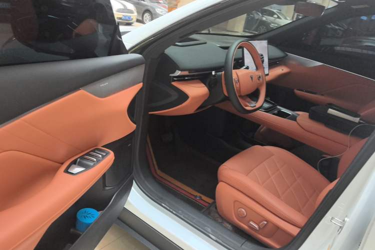 Used  S05 2024 510Max Pure Electric Version
