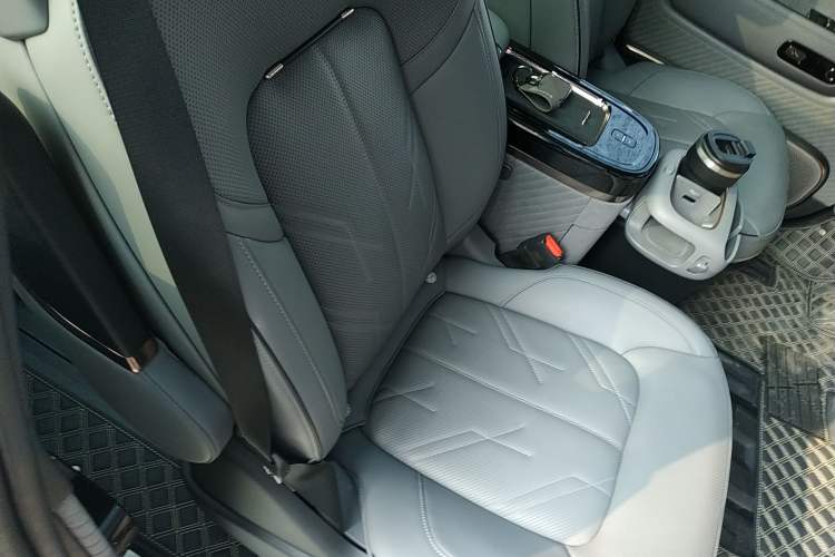 Used Zeekr MIX 2025 Long-Range Intelligent Driving Edition
