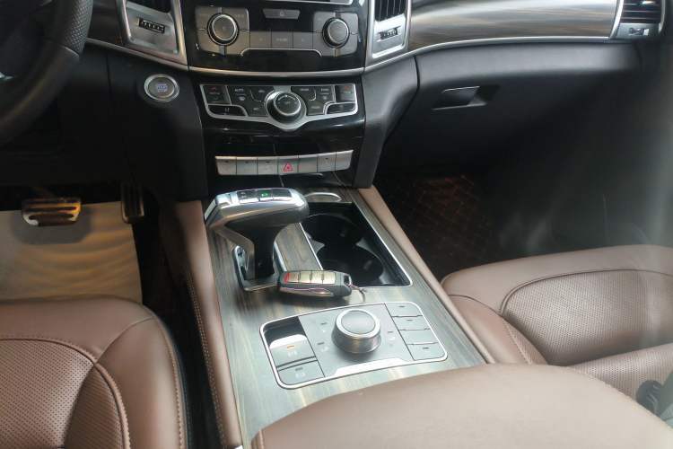 Used Haval H9 2017 2.0T Diesel 4x4 Luxury 7-Seater
