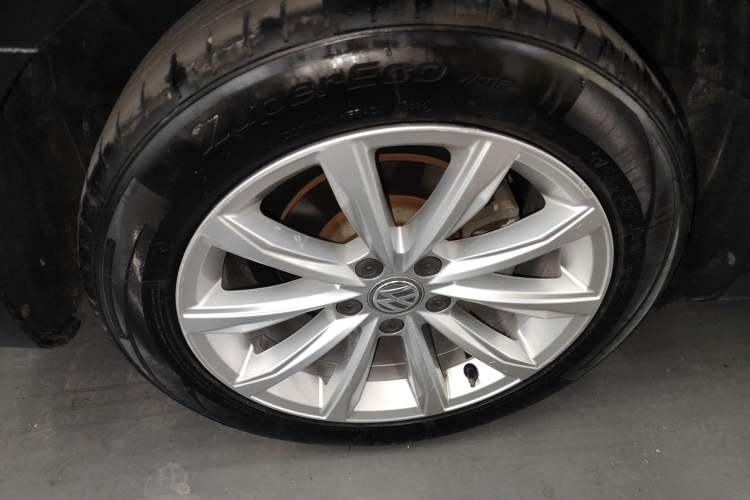 Used Volkswagen Passat 2017 330TSI DSG Luxury Edition
