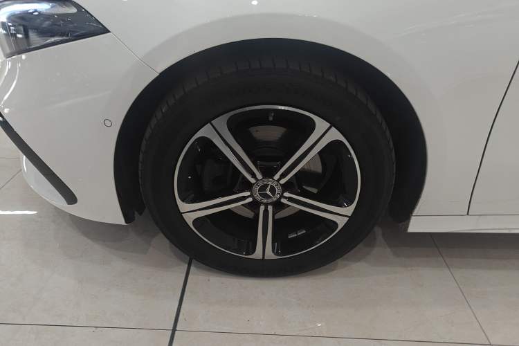 Used Mercedes-Benz A-Class 2023 A 200 L Fashion Model