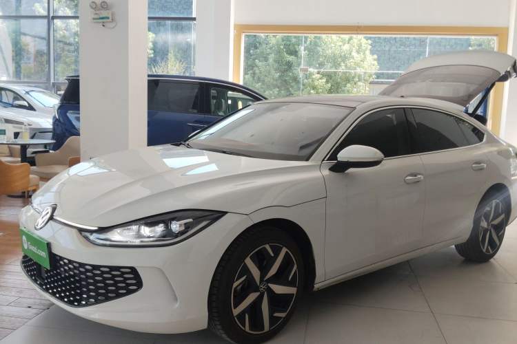 Used Volkswagen Lamando 2024 Lavida L 280TSI DSG Cool & Spicy Edition