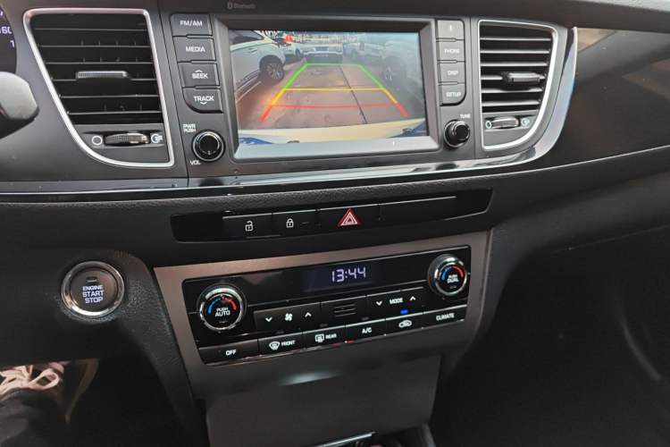 Used Hyundai Mistra 2016 1.8L Automatic Smart GLS
