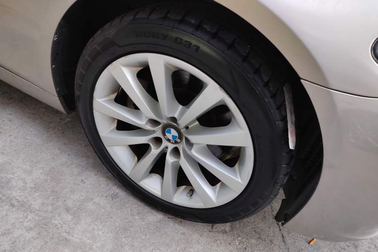 Used BMW 5 Series 2014 525Li Leading Model