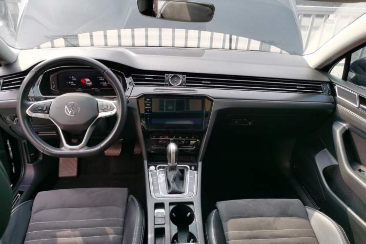 Used Volkswagen Magotan 2020 330TSI DSG Luxury Edition