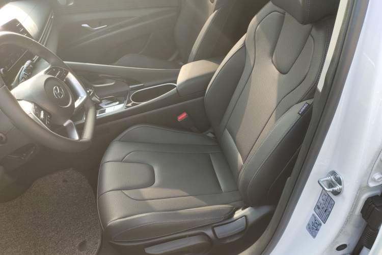 Used Hyundai Elantra 2022 1.5L CVT GLX Elite Edition