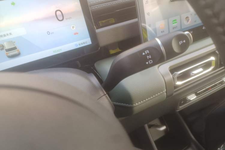 Used Baojun Spark EUV 2025 Flagship Edition 5 Seats