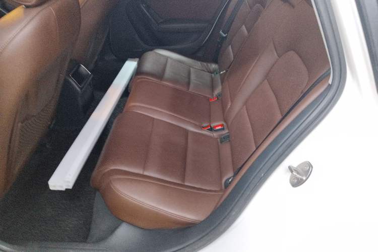 Used Audi A4L 2013 40 TFSI quattro Individual Sport Edition
