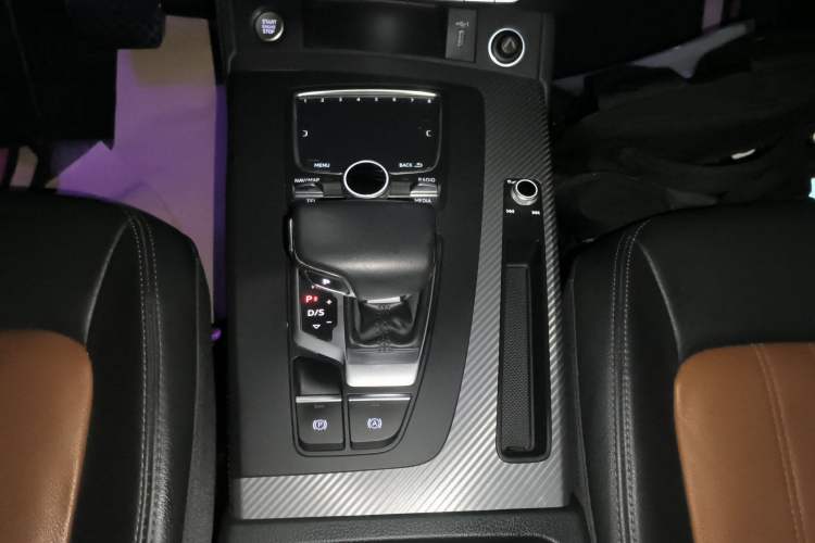 Used Audi Q5L 2020 45 TFSI Prestige Fashion Model