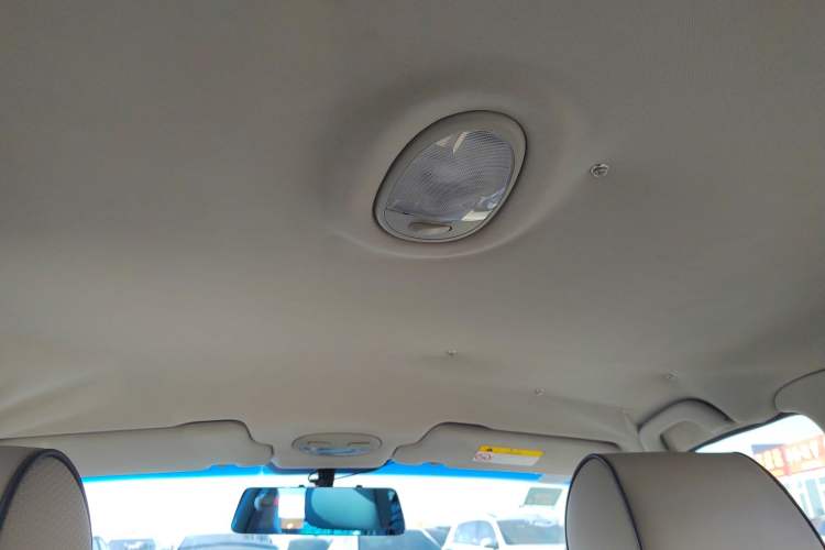 Used Buick Excelle 2015 1.5L Automatic Classic Model
